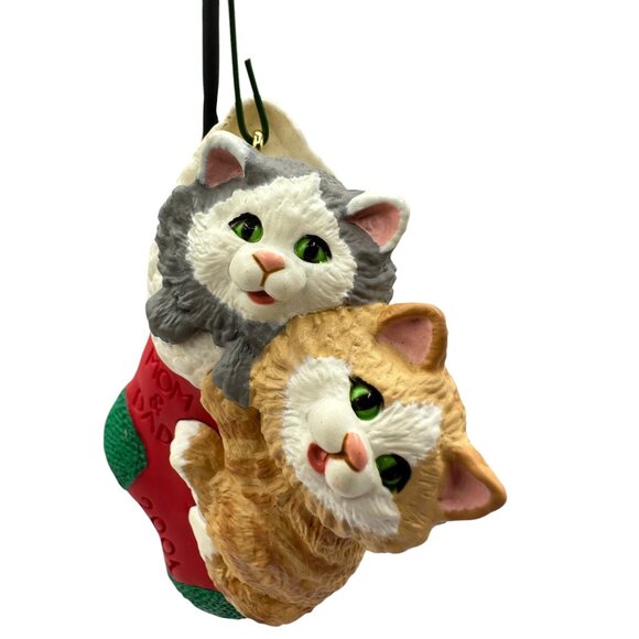 Hallmark Keepsake Ornament Mom & Dad Sculpted Cats In Stocking 2001 QX8462 - Picture 5 of 10